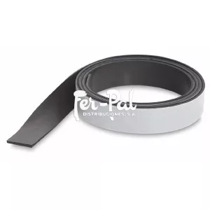 Cinta magnética adhesiva espesor 0.8 mm.
