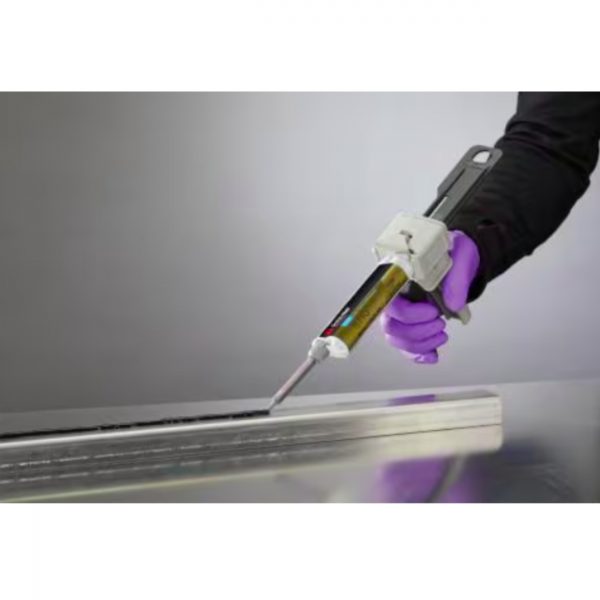 aplicación industrial adhesivo 3M DP8710NS